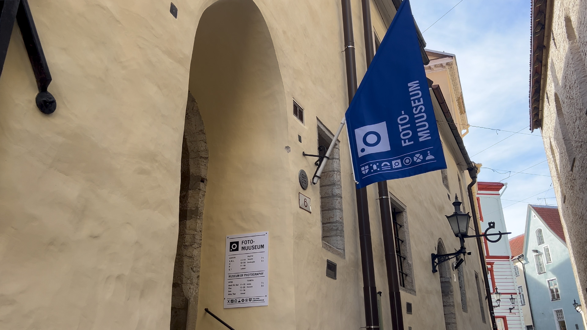 The_analog_photography_part_of_estonia_tallinn_Markus_hofstaetter_mhaustria.com_7