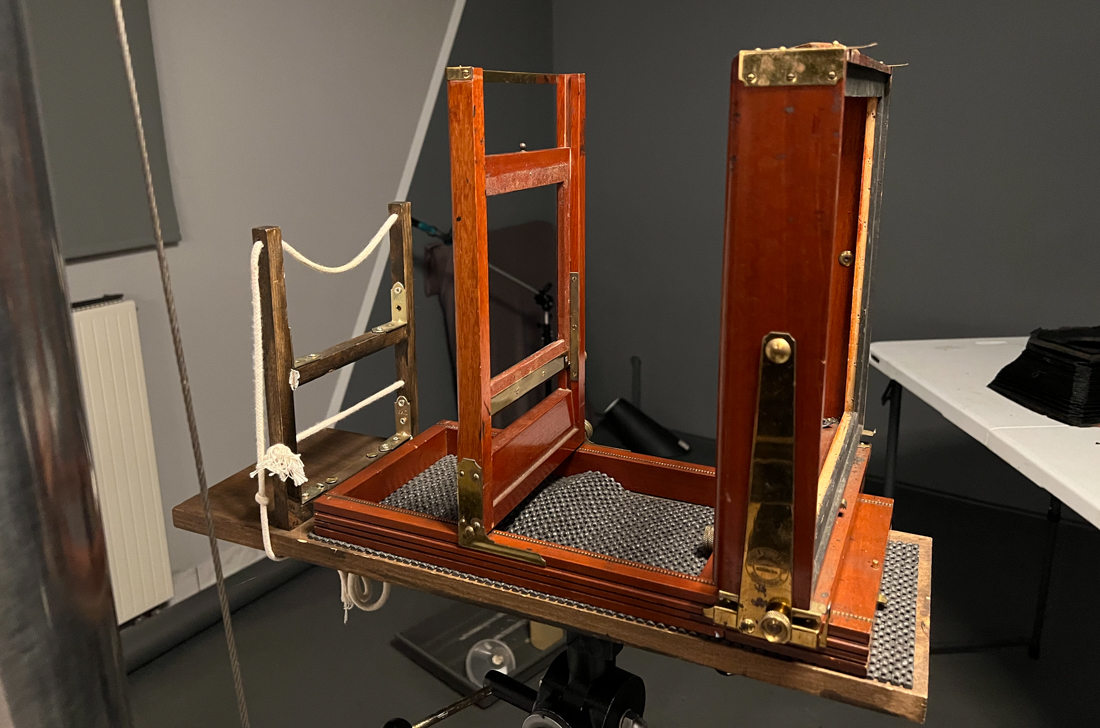 100_year_old_camera_bellow_renovation_diy_markus_hofstaetter_mhaustria.com_4