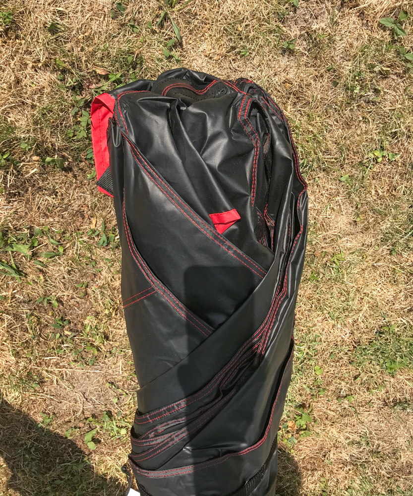 Mobile_Darkroom_Advanced_Eskimo_Quickfish_modification_markus_hofstaetter_mhaustria.com_tent_folded_2