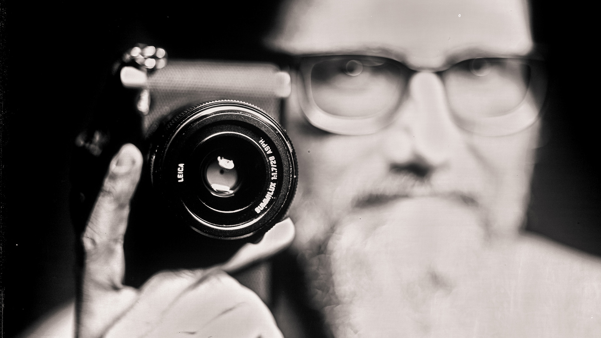 Leica_Q_meets_Large_Format_tintype_copyright_Markus_Hofstatter_mhaustria.com_00001