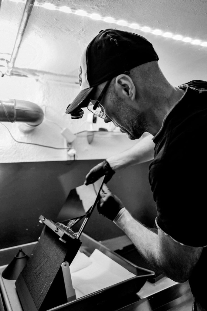 Leica_Q_meets_Large_Format_tintype_copyright_Markus_Ziegelwanger_mhaustria.com_00023