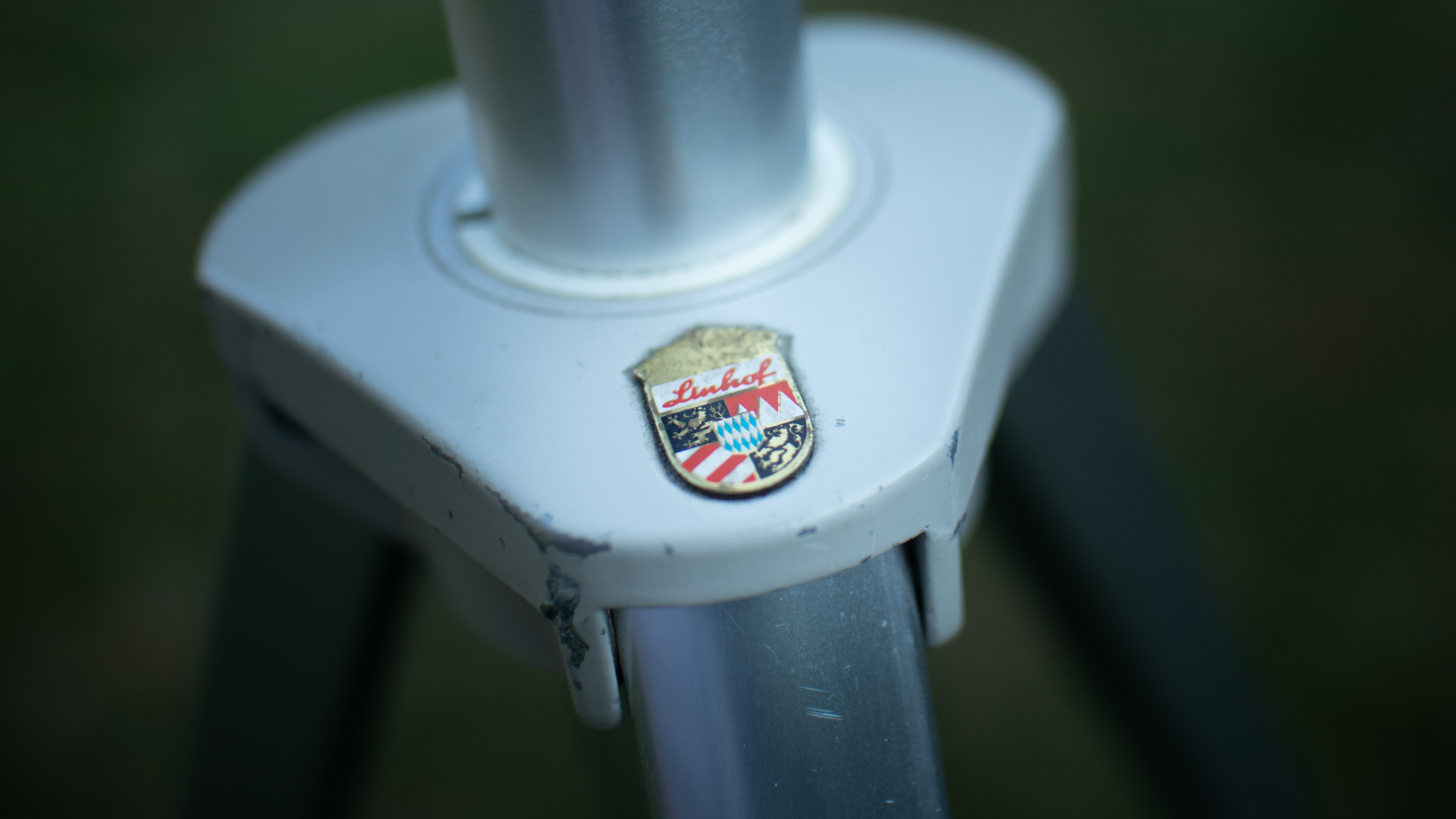 Linhof_Tripod_quick_and_dirty_repair_Markus_hofstaetter_mhaustria.com_Linhof_logo