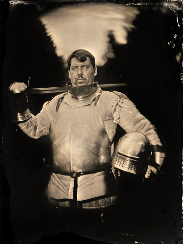 Markus_Hofstaetter_mhaustria.com_Medieval_Knight_Sword_Fighter_wetplate_portrait_full_body