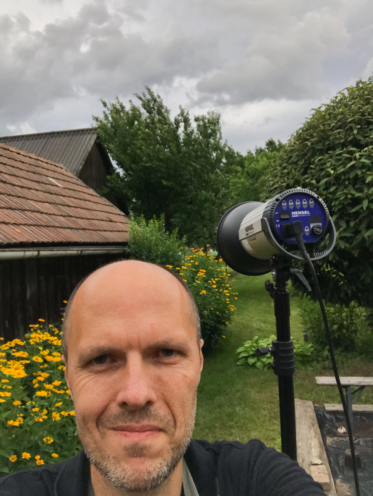 Markus_Hofstaetter_mhaustria.com_shooting_preperation_thunderstorm_hensel_integra_Medieval_Knight_Sword_Fighter